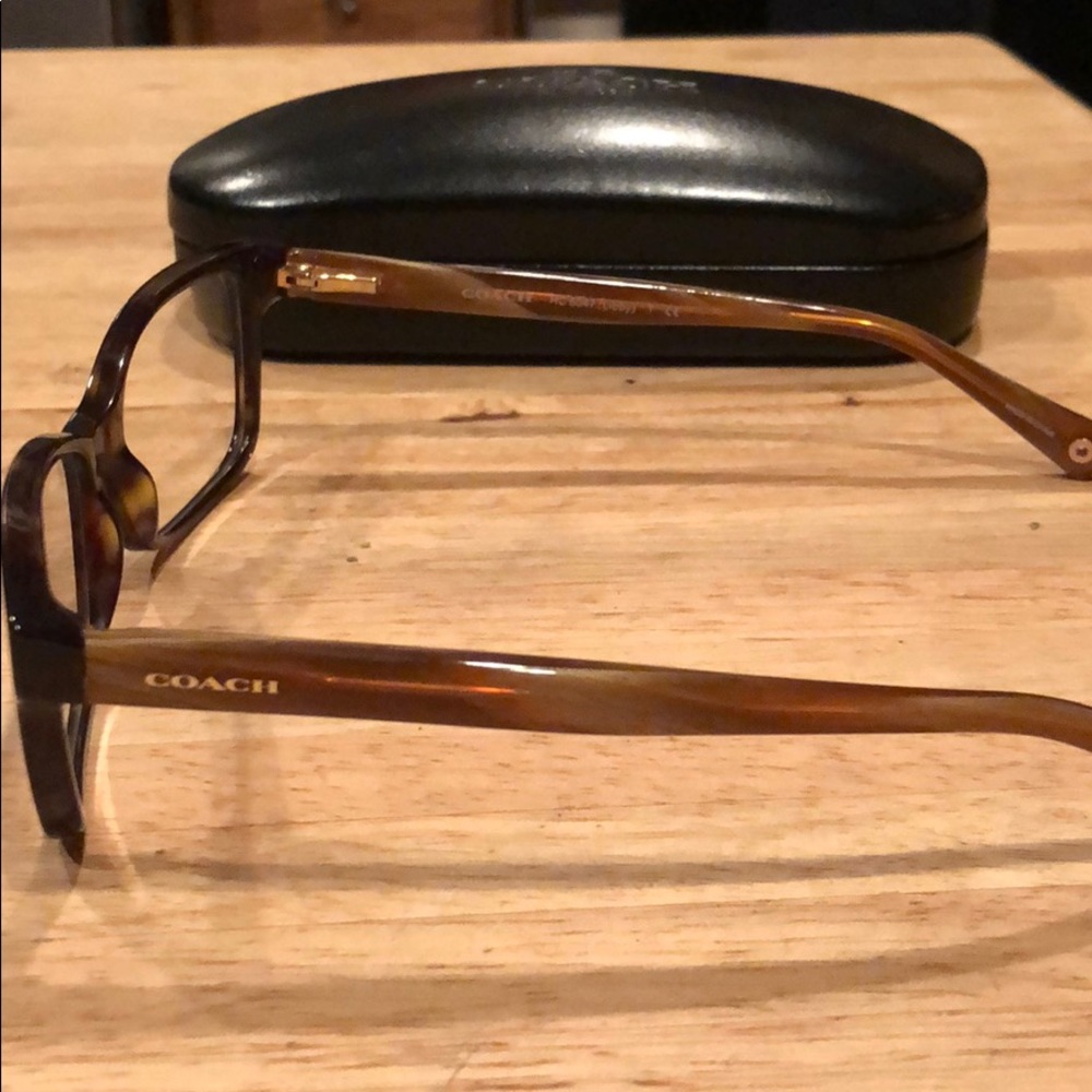 ✨New! COACH eyeglasses ✨ - Picture 5 of 8